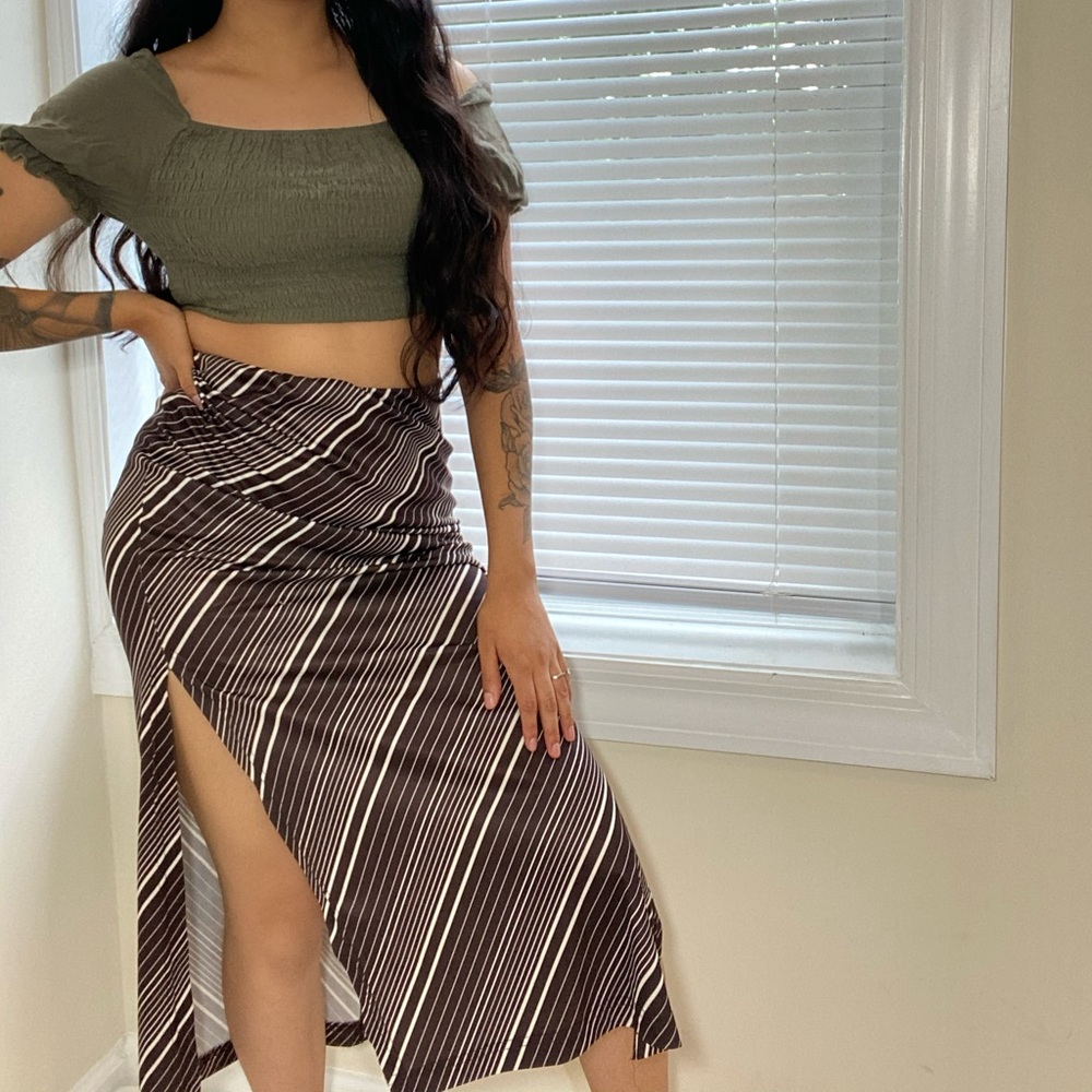 Perfect brown skirt